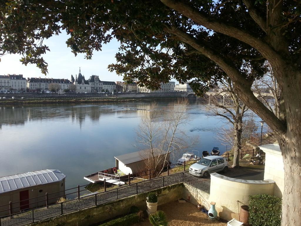 Different Holidays Saumur Exterior photo