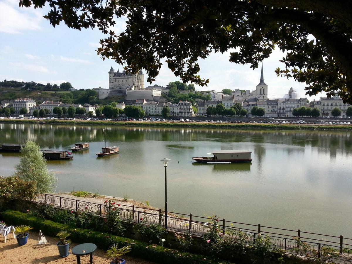 Different Holidays Saumur Exterior photo